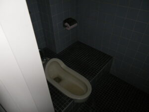 3F トイレ